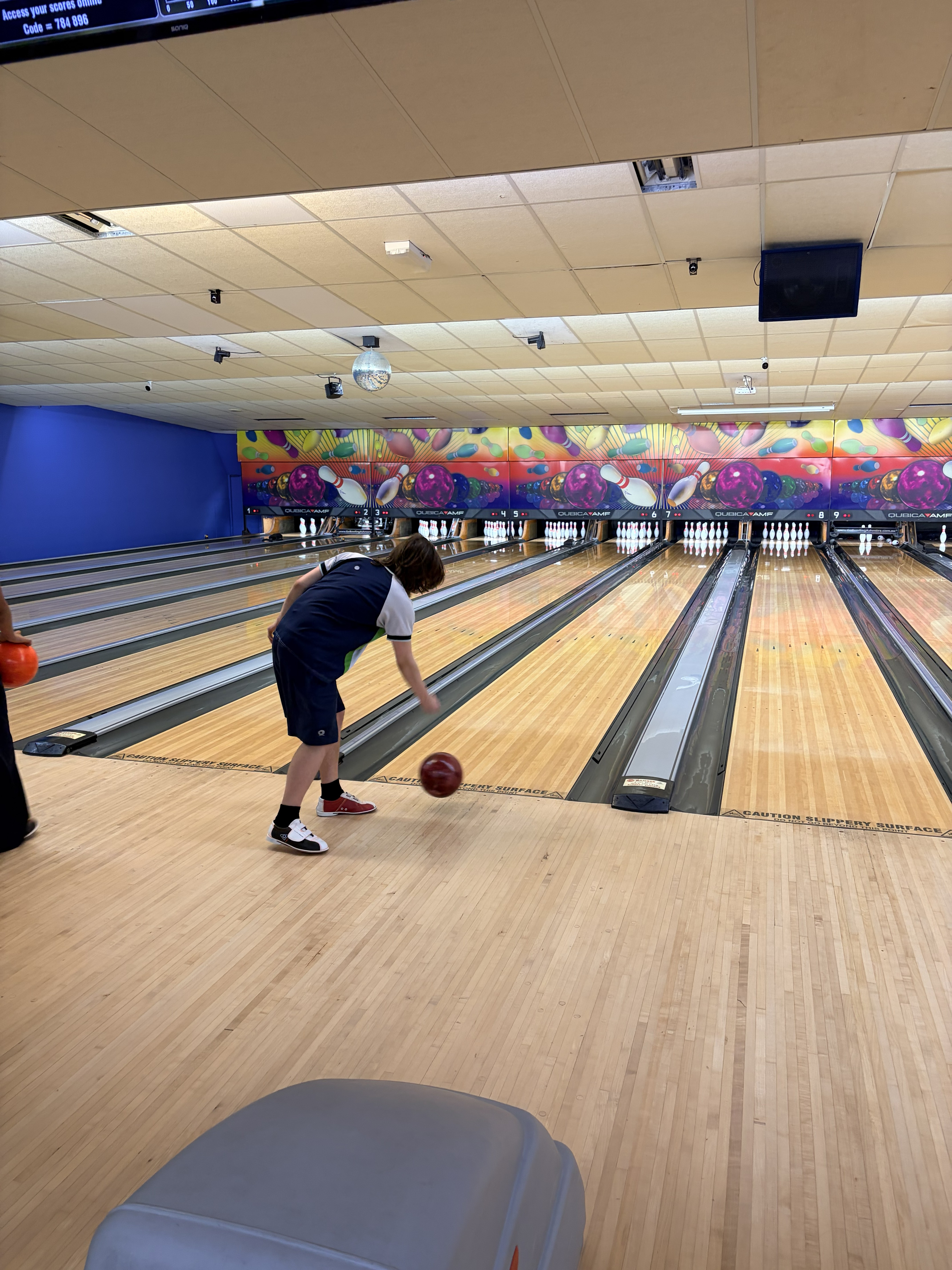 tenpin bowling.jpg
